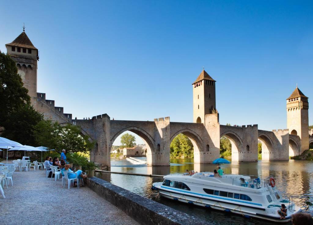Le Tapis Vert Cahors Dış mekan fotoğraf